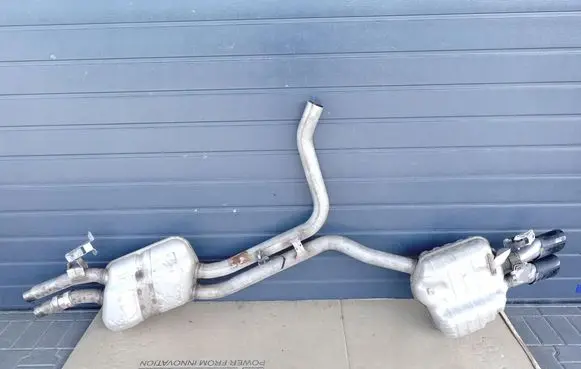 Audi A8 S8 D4 4H EGR valve line/pipe/hose 4H0253611BF