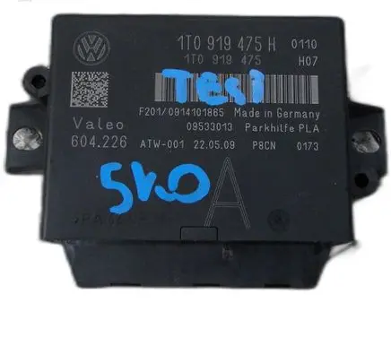 Volkswagen Golf VI Trunk lid opening control unit 1T0919475H