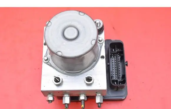 Mazda MX-5 NA Miata ABS Pump ND5P437A0