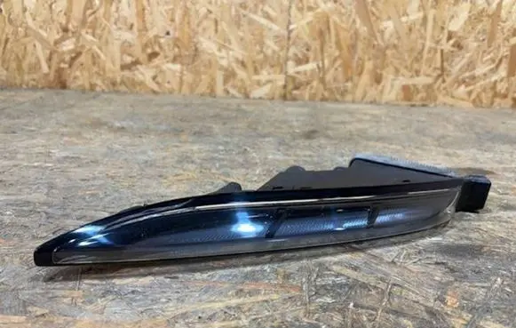 Porsche Macan (95B) LED Daytime headlight 95B953081Bporsche 95B953081B