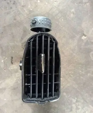 Mercedes-Benz A W168 Dashboard side air vent grill/cover trim 1688300154