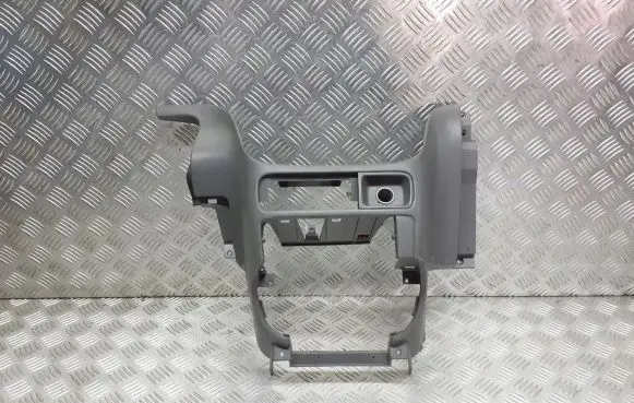 Honda CR-V Radio/GPS head unit trim 77291-S10-A010-M1