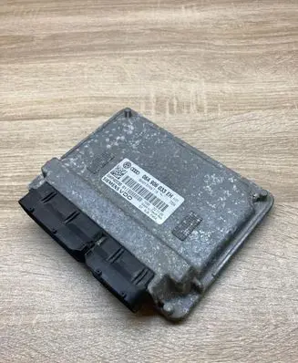 Audi A3 S3 8P Engine control unit/module ECU 06A906033EH 5WP40230