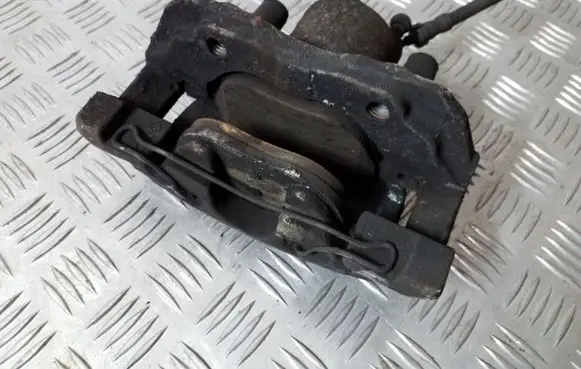 Ford C-MAX II Front brake caliper