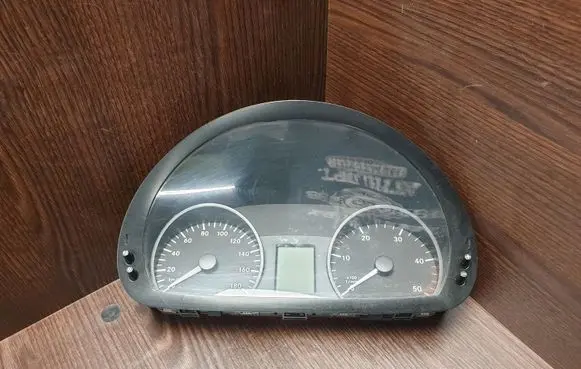 Mercedes-Benz Sprinter W906 Speedometer (instrument cluster) A90690052001042993A9069013400A9069027700 1042993 A9069013400