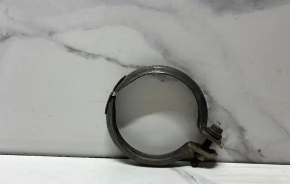 Mercedes-Benz E W213 Muffler pipe connector clamp 82192153