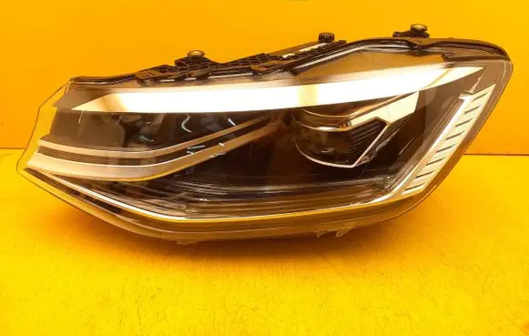 Volkswagen Caddy Headlight/headlamp 2K8941035AA