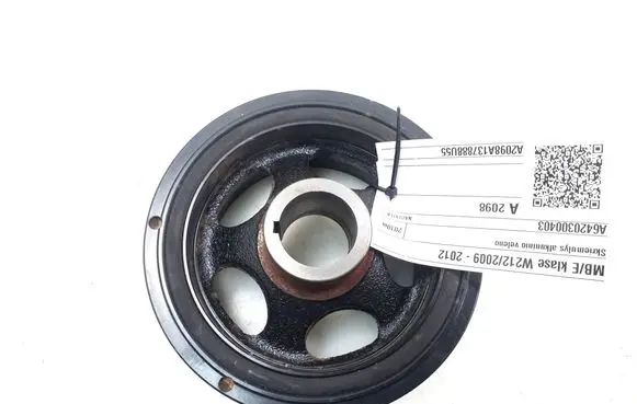 Mercedes-Benz E W212 Crankshaft pulley A6420300403