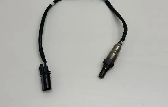 Volkswagen Touran III Lambda probe sensor 04L906262M