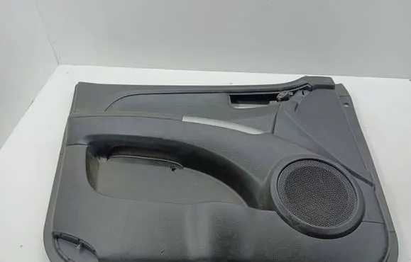 KIA Sportage Front door card panel trim 82315