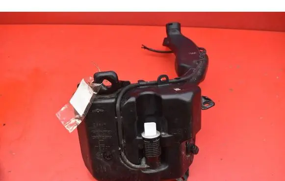 Tesla Model Y Windshield washer fluid reservoir/tank 149040000C