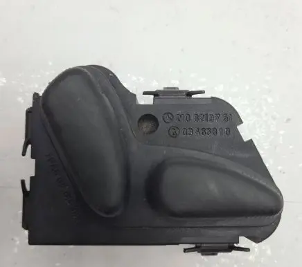 Mercedes-Benz E W211 Seat control switch 2108213751 03463810