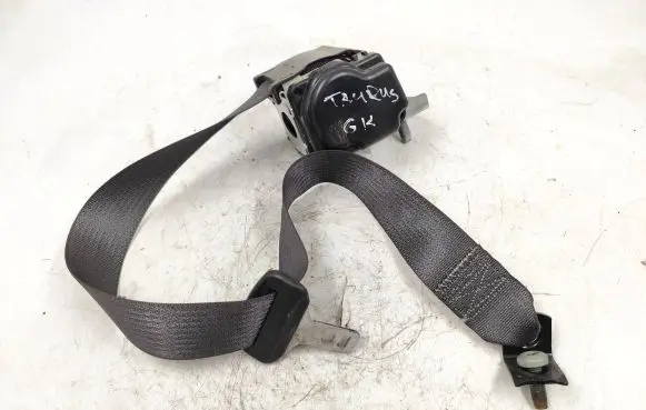 Ford Taurus Rear seatbelt BG1354611B69AA 1027487N971