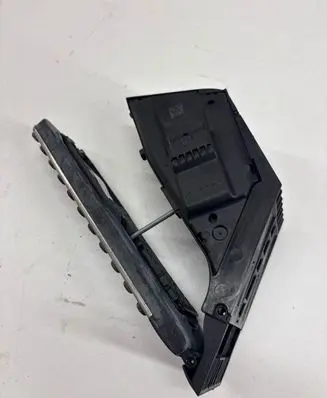 Mercedes-Benz GLC X253 C253 Accelerator throttle pedal A2533000104