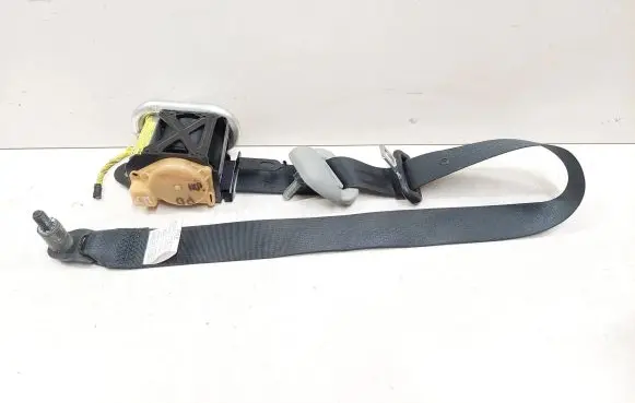 Peugeot iOn Front seatbelt TKAH2N726 C9684N