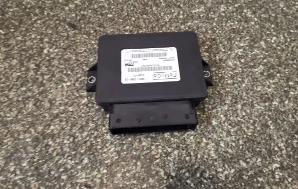 Volvo V70 Hand brake control module 31264471 6G912598CA
