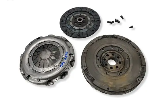 Opel Astra J Clutch set kit C0703385 702437 704275