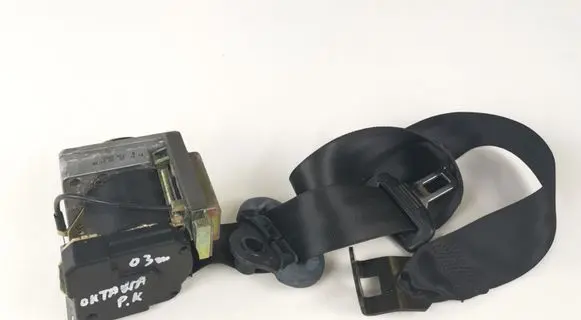 Skoda Octavia Mk1 (1U) Front seatbelt 1ua857701c 00064785