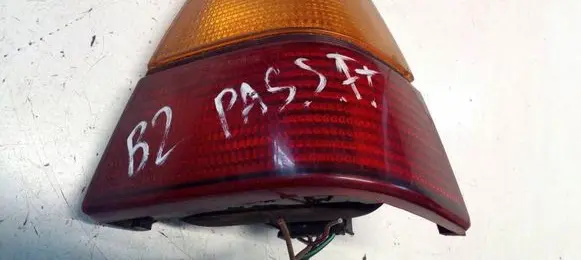 Volkswagen PASSAT B2 Rear/tail lights