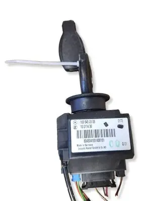 Mercedes-Benz B W245 Ignition lock 1695452308 10011436 8043041931406151