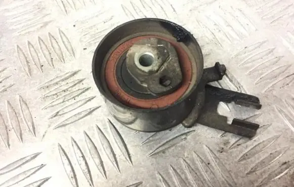 Volvo V70 Belt tensioner pulley 11709 11-709