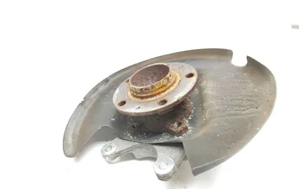 Citroen C4 II Picasso Rear wheel hub