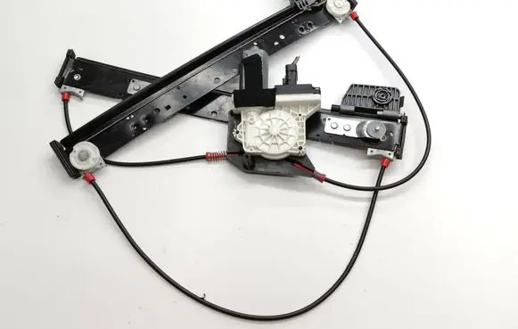 Mitsubishi Colt Front door window regulator with motor 98031402AF0