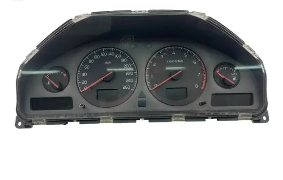 Volvo XC70 Speedometer (instrument cluster) 8637993
