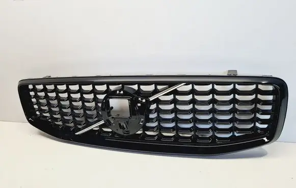 Volvo S60 Front bumper upper radiator grill 32291441