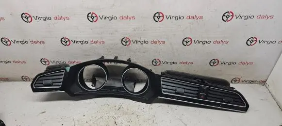 Volkswagen Tiguan Dashboard trim 5NB857189E 27012016