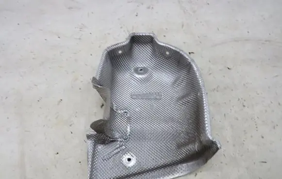 BMW i3 Exhaust heat shield 2395308