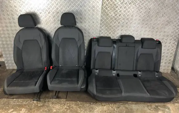 Volkswagen Golf VIII Interior set 5WA881105D 5WA881106D 5H08851750