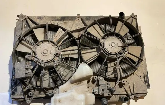 Mazda CX-7 Coolant radiator 2220005133