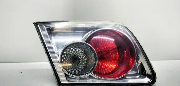 Mazda 6 Tailgate rear/tail lights 22661971