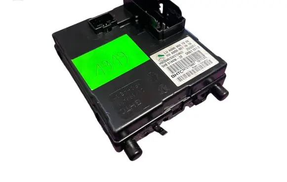 Mercedes-Benz C W205 Central body control module S1919 A0009007026
