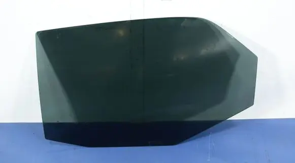 Dodge Magnum Rear door window glass