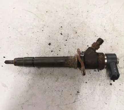 Volvo V70 Fuel injector 0445110078