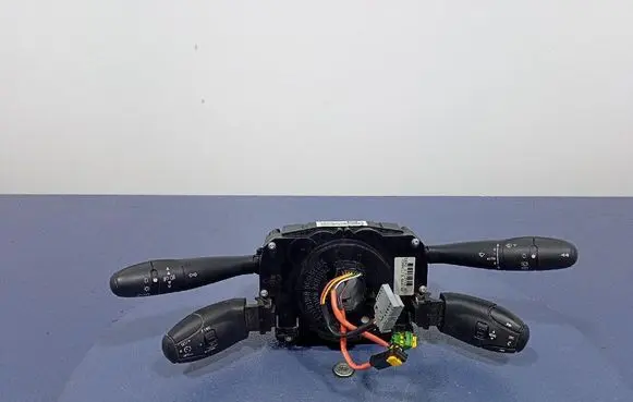 Peugeot 407 Other switches/knobs/shifts 96496662xt