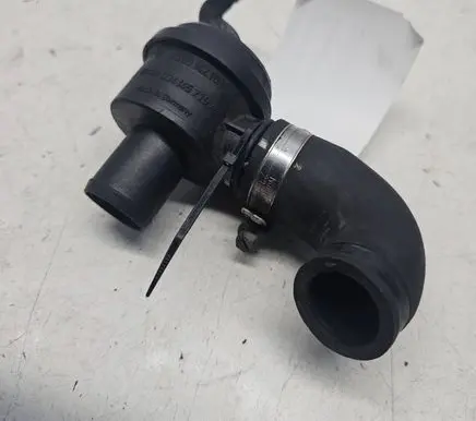 Audi A6 S6 C5 4B Valve 034145710A