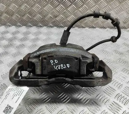 BMW 6 E63 E64 Front brake caliper 6768068