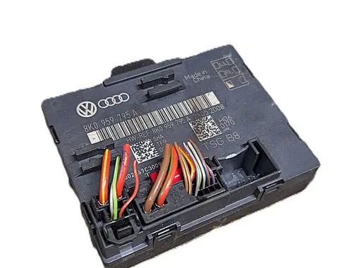 Audi A4 S4 B8 8K Door control unit/module 8K0959795A