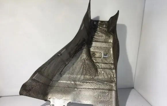 Exhaust heat shield