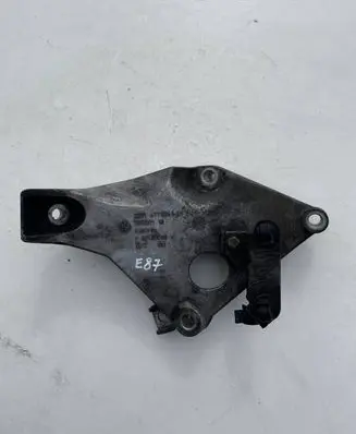 BMW 1 E81 E87 Engine mounting bracket 6775041 59280110