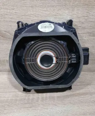 BMW X5 E70 Subwoofer speaker 697188405 18820010 65136971884