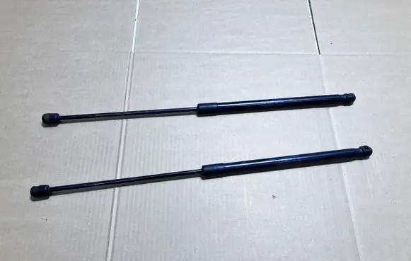 Volvo V40 Tailgate strut 31395607