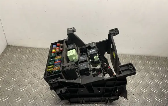 Volkswagen Beetle A5 Fuse module 5C0907371B 5C1970000A 5C1970005D