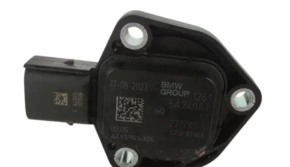 BMW X1 U11 Oil level sensor 5A740A2 8638757 7508933