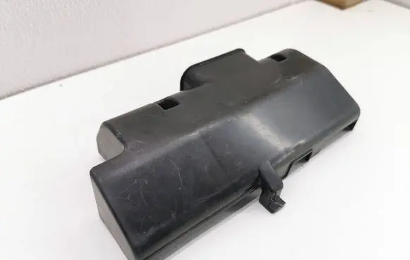 Volvo V70 Fuse box cover 31314894