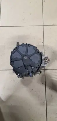 BMW 5 G30 G31 Generator/alternator 8571357