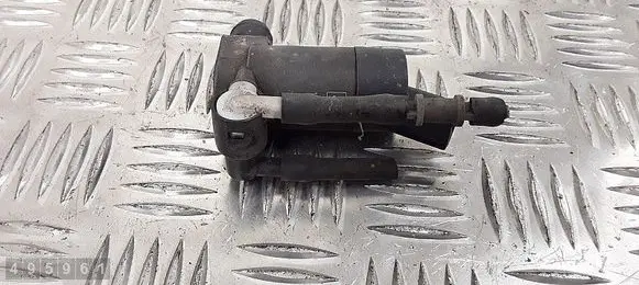 Volvo XC90 Windscreen/windshield washer pump 1s7117k624